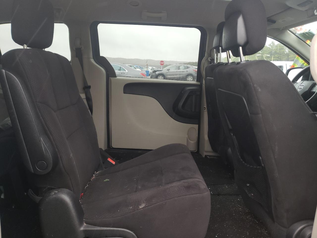 Photo 6 from auction – 2011 DODGE GRAND CARA with VIN 2D4RN3DG7BR710946