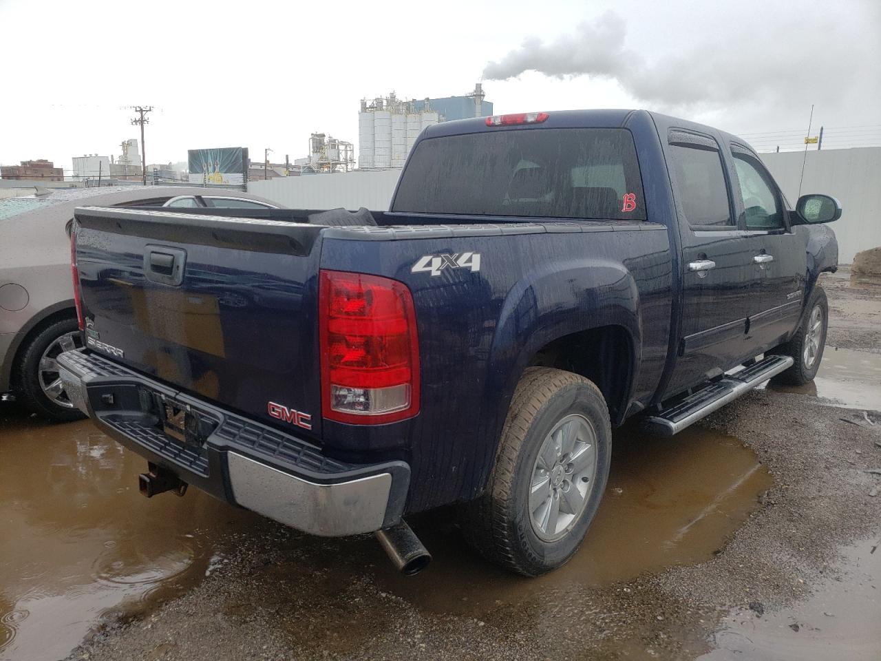 Photo 4 from auction – 2011 GMC SIERRA K15 with VIN 3GTP2VE36BG101714