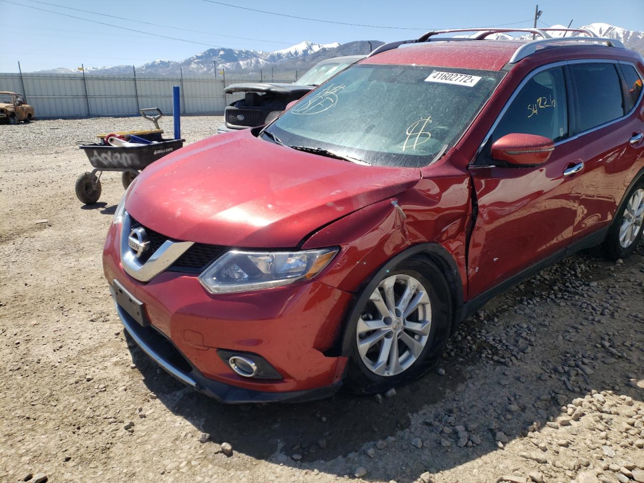Photo 9 from auction – 2016 NISSAN ROGUE S with VIN KNMAT2MV3GP655901