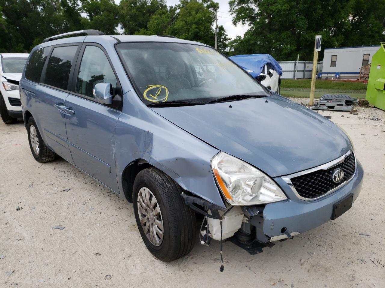 Photo 1 from auction – 2014 KIA SEDONA LX with VIN KNDMG4C79E6580222