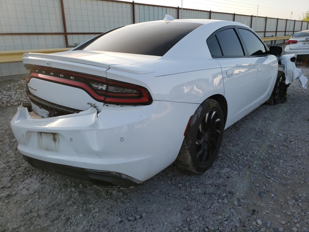 Photo 4 from auction – 2017 DODGE CHARGER R/ with VIN 2C3CDXCT2HH557066