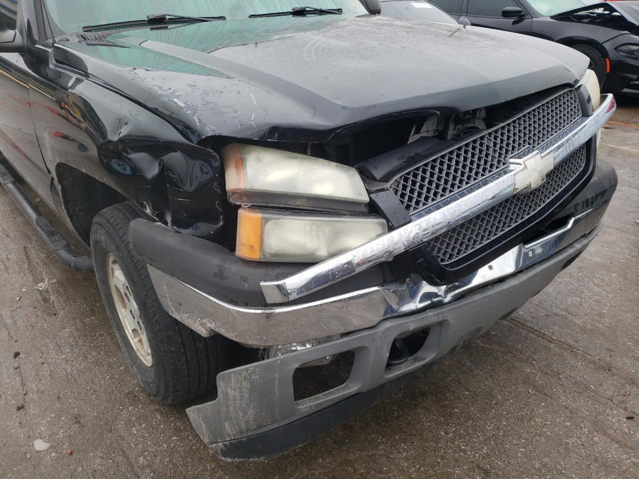 Photo 9 from auction – 2005 CHEVROLET AVALANCHE with VIN 3GNEC12Z55G151022
