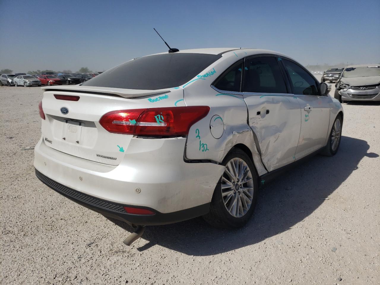 Photo 4 from auction – 2017 FORD FOCUS TITA with VIN 1FADP3J25HL237162