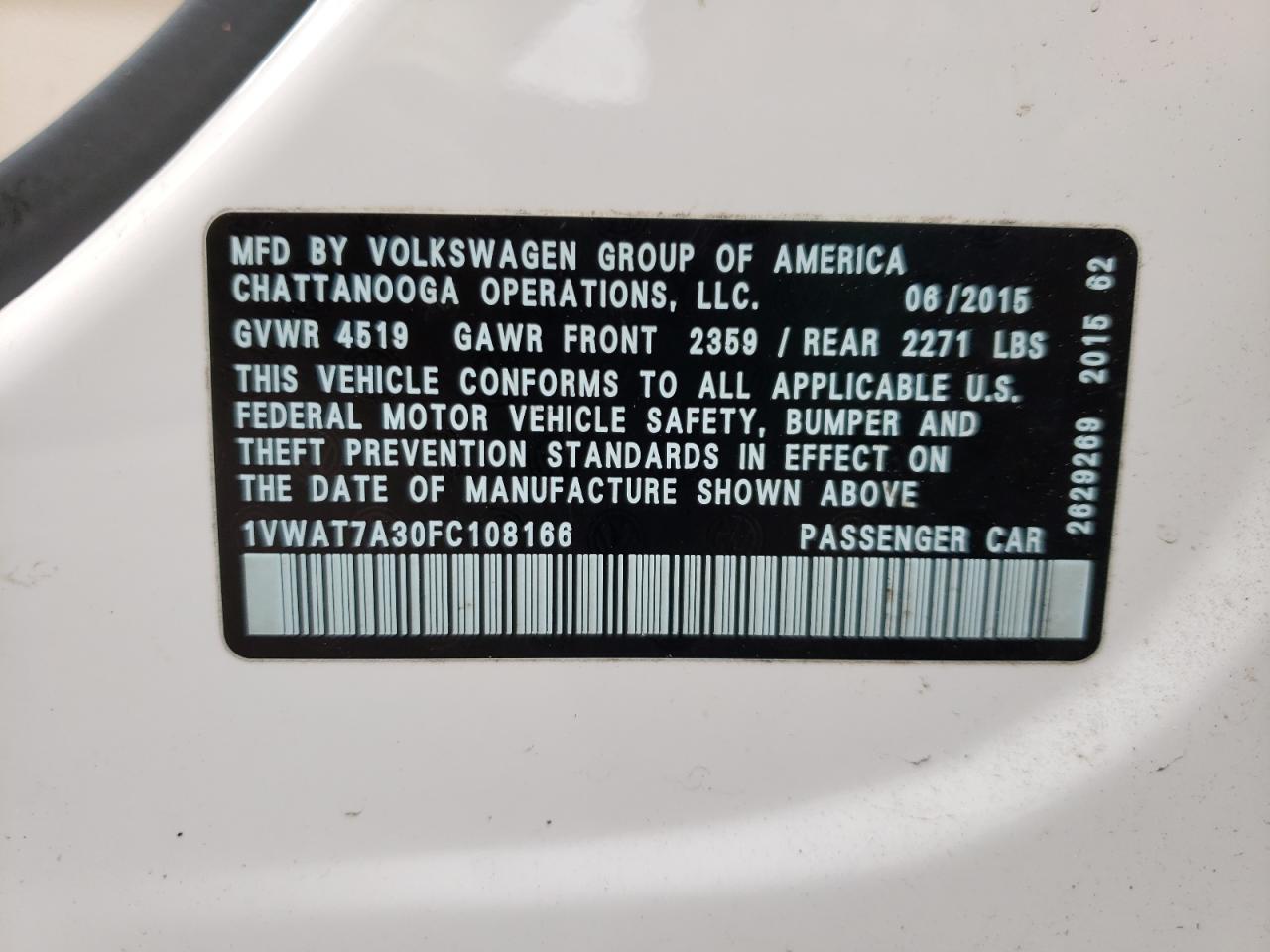 Photo 10 from auction – 2015 VOLKSWAGEN PASSAT S with VIN 1VWAT7A30FC108166