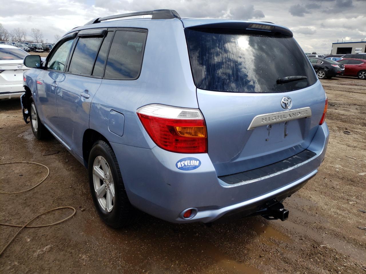Photo 3 from auction – 2010 TOYOTA HIGHLANDER with VIN 5TDZK3EH3AS016855