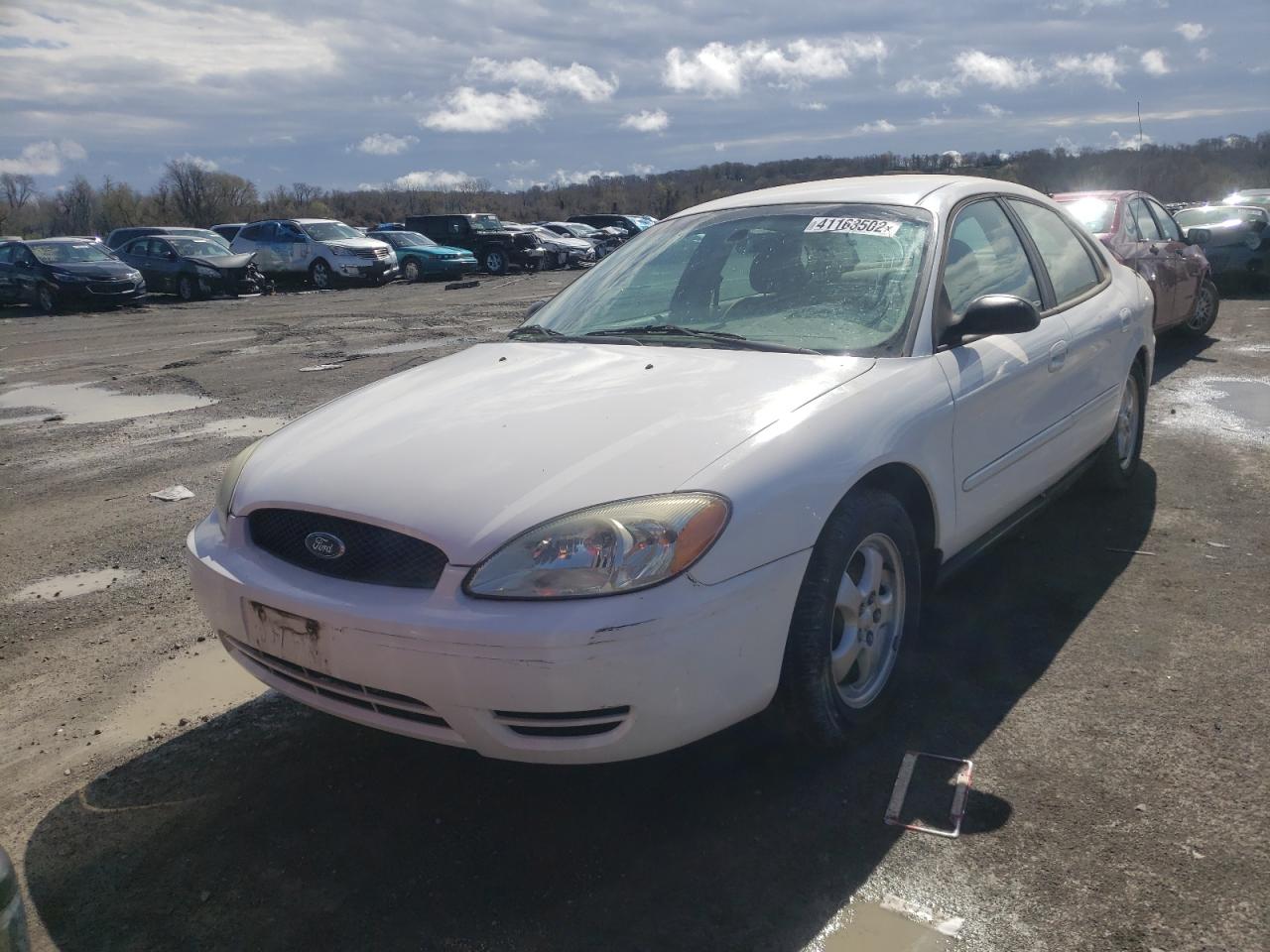 Photo 9 from auction – 2004 FORD TAURUS SES with VIN 1FAFP55U04A211283