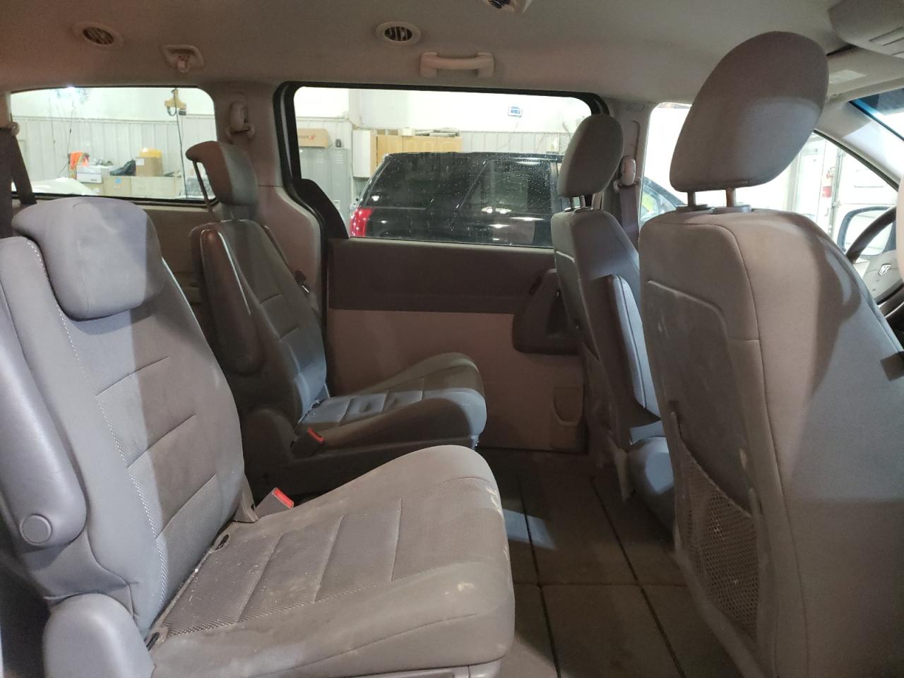 Photo 6 from auction – 2009 DODGE GRAND CARA with VIN 2D8HN44E29R666279