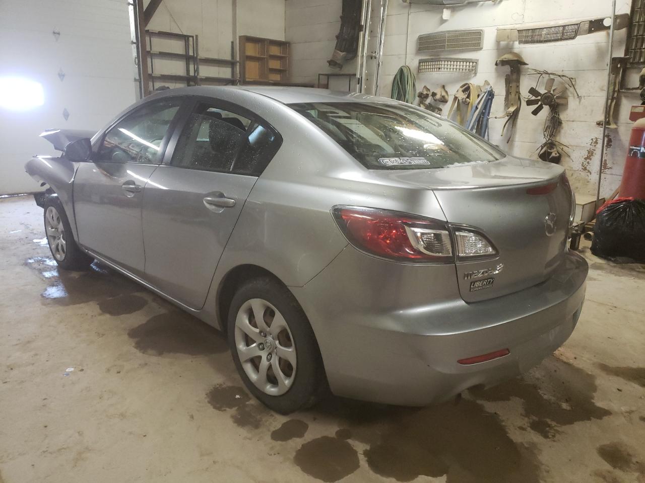 Photo 3 from auction – 2013 MAZDA 3 I with VIN JM1BL1TF0D1753646