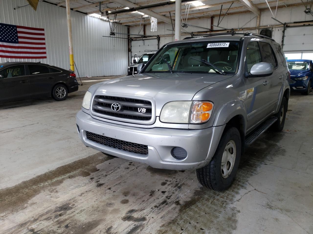 Photo 2 from auction – 2002 TOYOTA SEQUIOA with VIN 5TDBT44AX2S132838