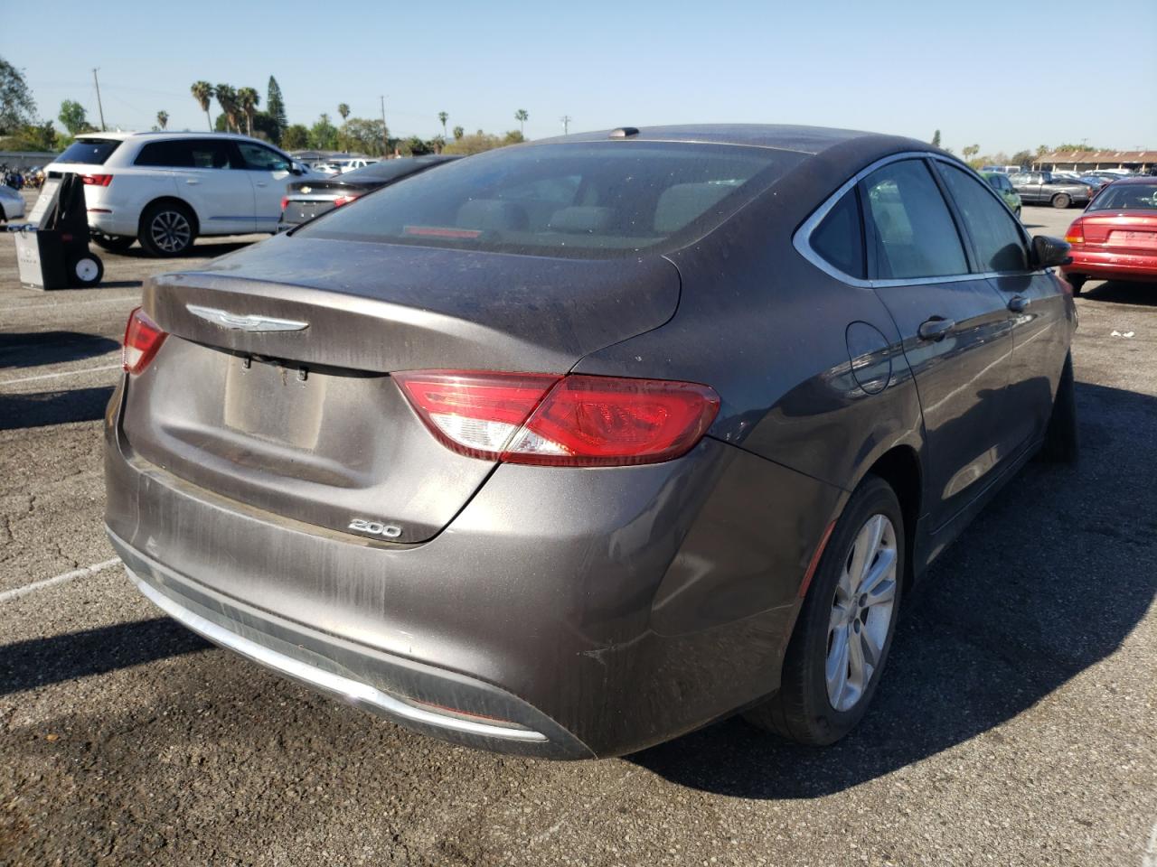 Photo 4 from auction – 2016 CHRYSLER 200 LIMITE with VIN 1C3CCCAB3GN165161