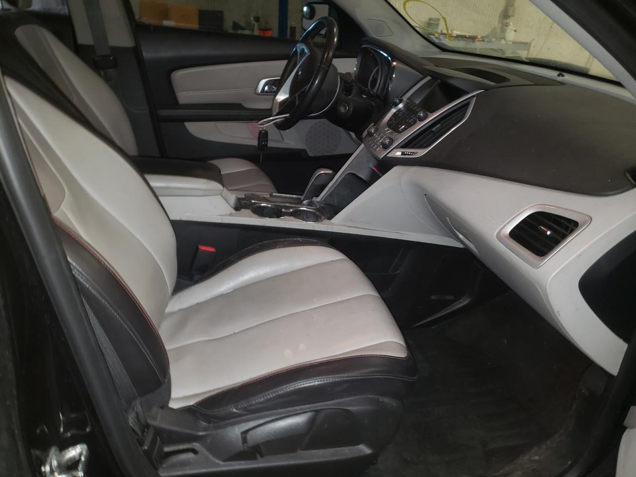 Photo 5 from auction – 2015 GMC TERRAIN SL with VIN 2GKFLTE30F6141385
