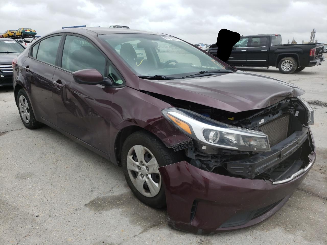 KIA FORTE LX 2018 with VIN 3KPFK4A78JE259965 - Photo from auction