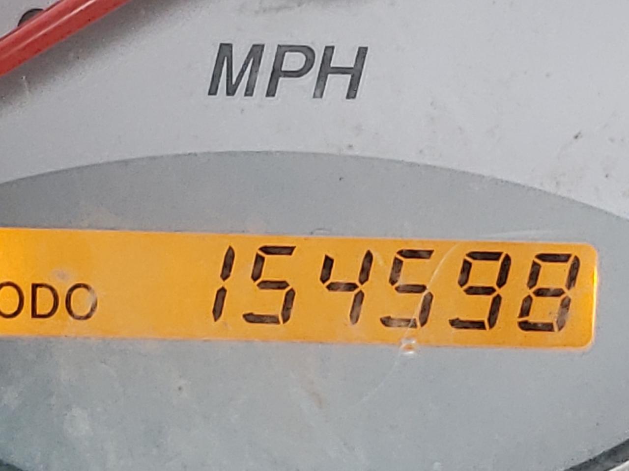 Photo 8 from auction – 2004 TOYOTA RAV4 with VIN JTEHD20V546009600