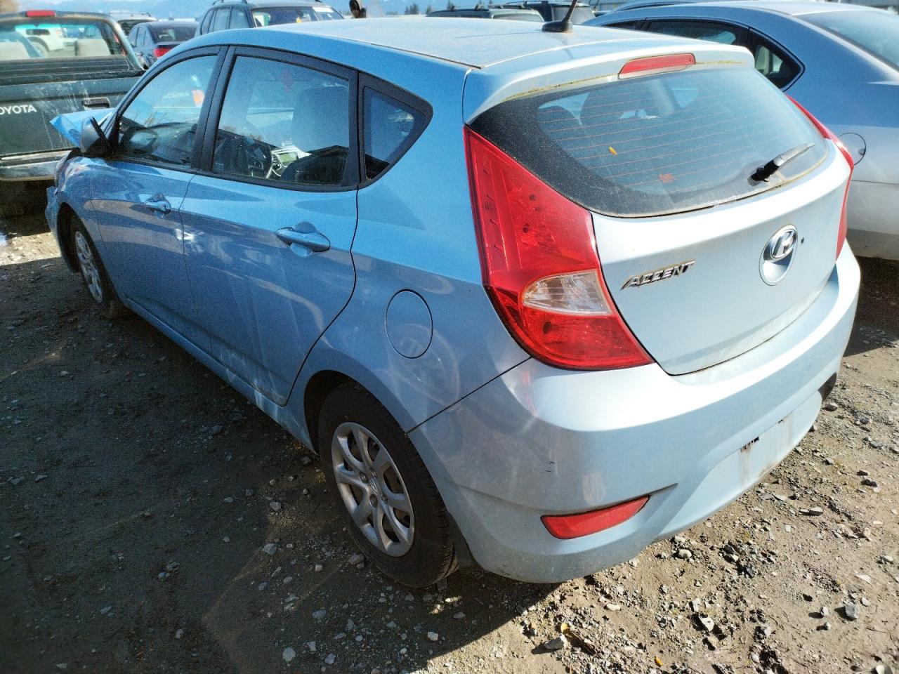Photo 3 from auction – 2012 HYUNDAI ACCENT GLS with VIN KMHCT5AEXCU021197
