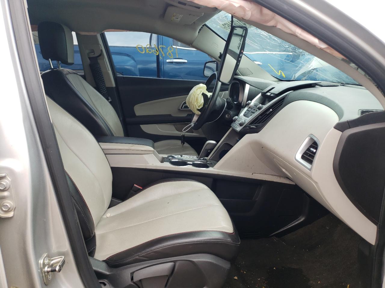 Photo 5 from auction – 2011 CHEVROLET EQUINOX LT with VIN 2GNALPEC9B1151196