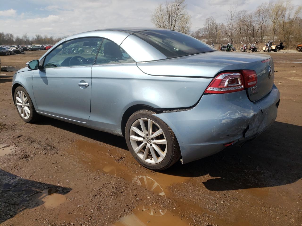 Photo 3 from auction – 2013 VOLKSWAGEN EOS KOMFOR with VIN WVWBW8AH6DV001902