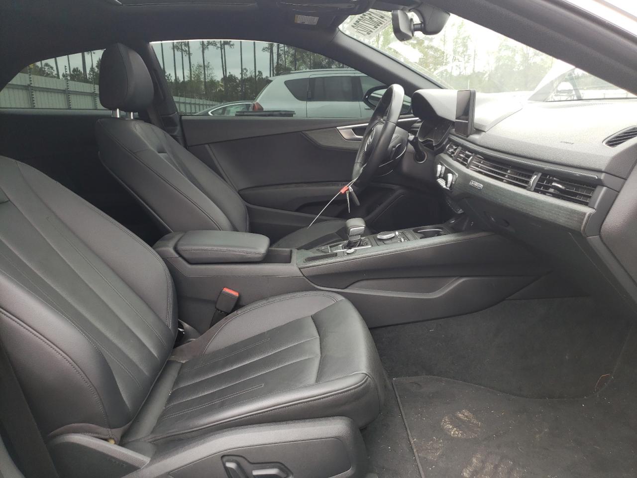 Photo 5 from auction – 2018 AUDI A5 PREMIUM with VIN WAUNNAF53JA043031