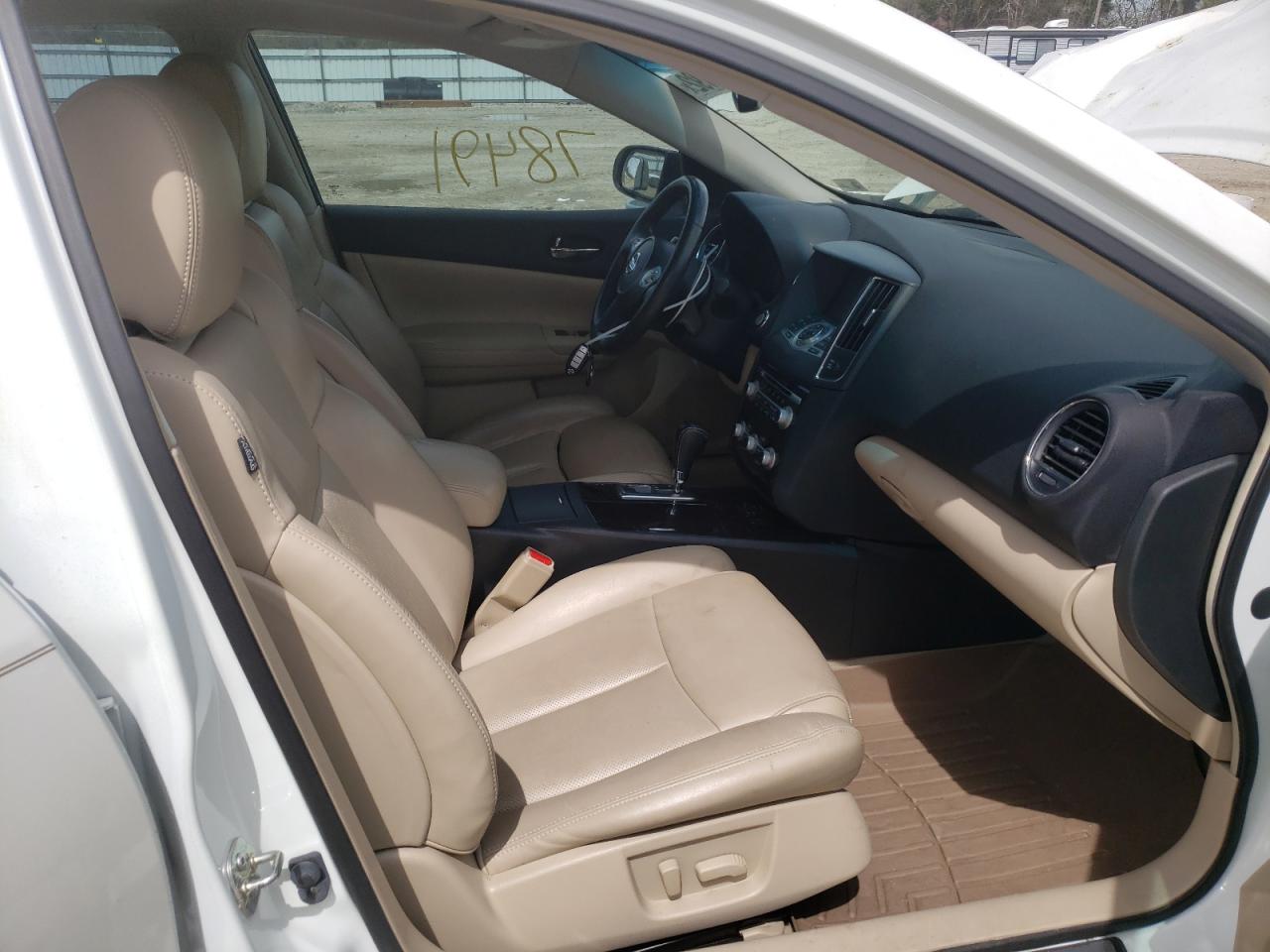 Photo 5 from auction – 2014 NISSAN MAXIMA S with VIN 1N4AA5AP8EC453370