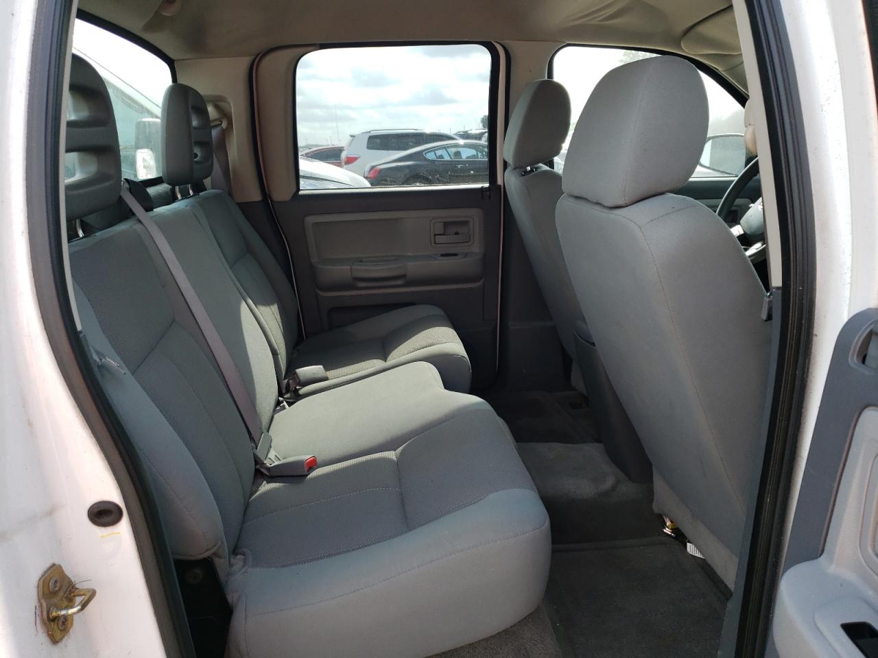 Photo 6 from auction – 2005 DODGE DAKOTA QUA with VIN 1D7HE48K25S224101