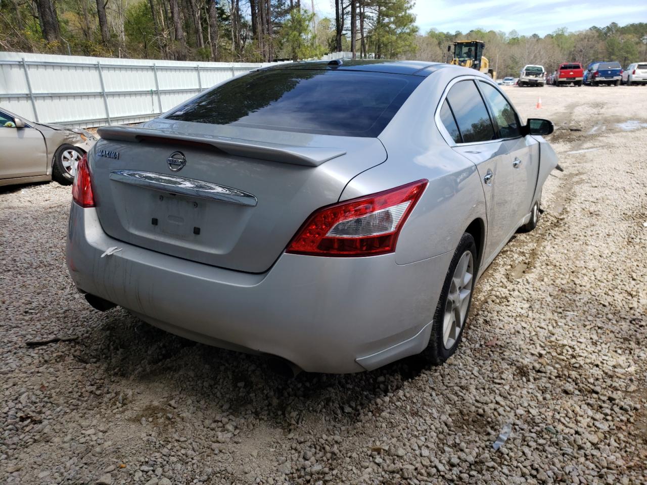 Photo 4 from auction – 2010 NISSAN MAXIMA S with VIN 1N4AA5AP8AC816776
