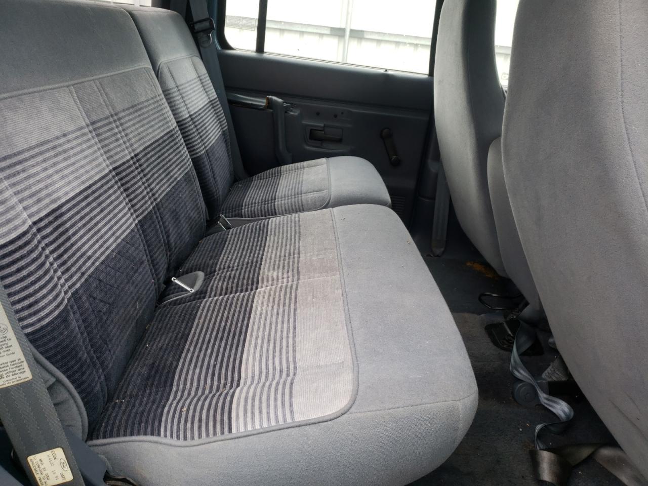 Photo 6 from auction – 1991 FORD EXPLORER with VIN 1FMDU34X8MUD69620