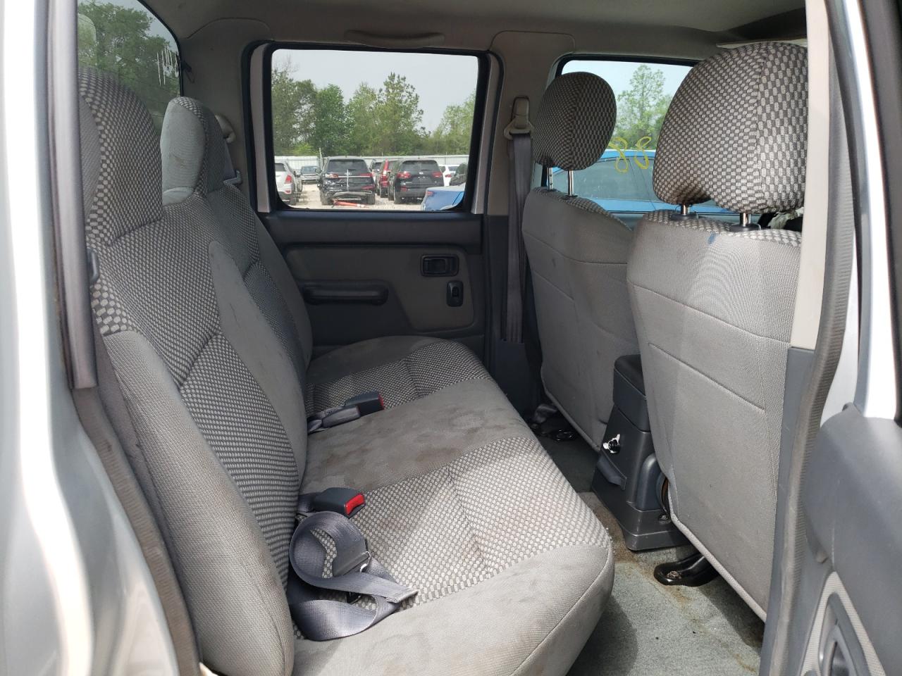 Photo 6 from auction – 2003 NISSAN FRONTIER C with VIN 1N6ED27T13C418041