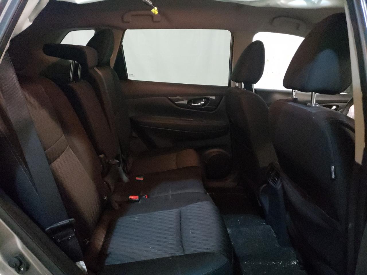 Photo 6 from auction – 2018 NISSAN ROGUE S with VIN KNMAT2MV4JP545124