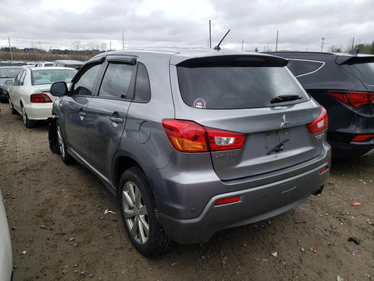 Photo 3 from auction – 2012 MITSUBISHI OUTLANDER with VIN JA4AR4AU5CZ010617