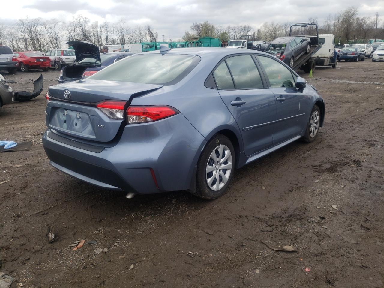 Photo 4 from auction – 2022 TOYOTA COROLLA LE with VIN JTDEPMAE2N3007959