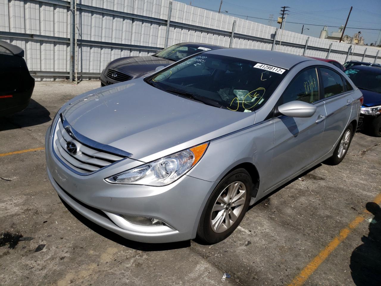 Photo 2 from auction – 2013 HYUNDAI SONATA GLS with VIN 5NPEB4AC2DH720991