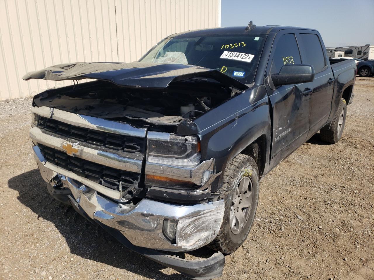 Photo 2 from auction – 2017 CHEVROLET SILVERADO with VIN 3GCPCREC2HG205291