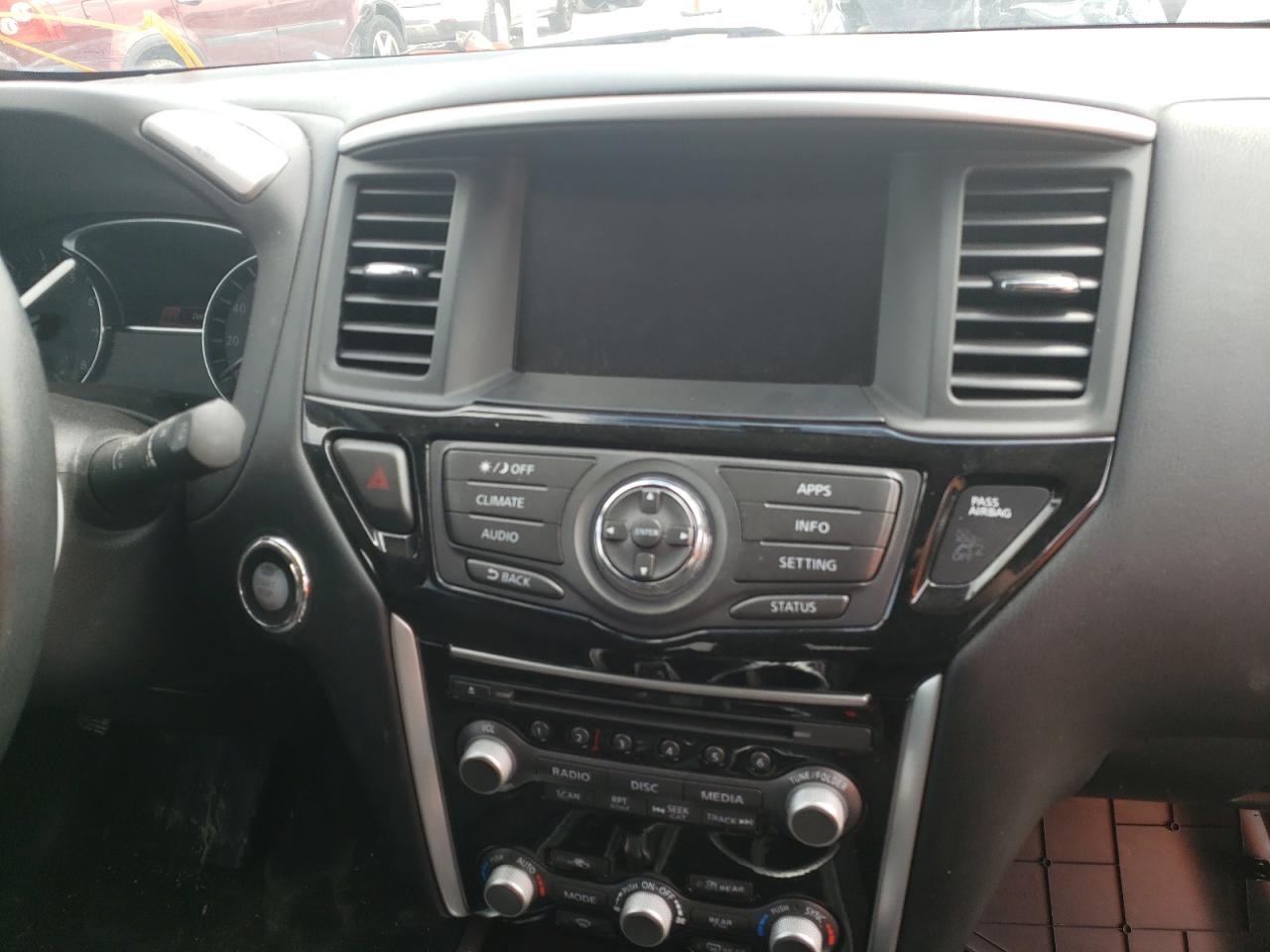 Photo 9 from auction – 2019 NISSAN PATHFINDER with VIN 5N1DR2MM1KC629196