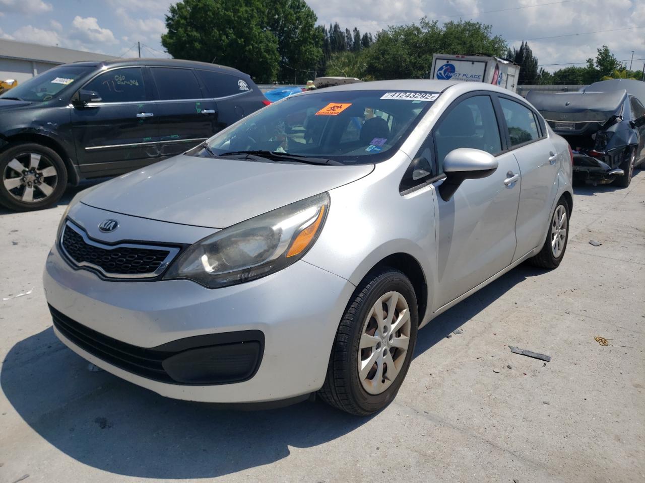 Photo 2 from auction – 2015 KIA RIO EX with VIN KNADN4A38F6500445