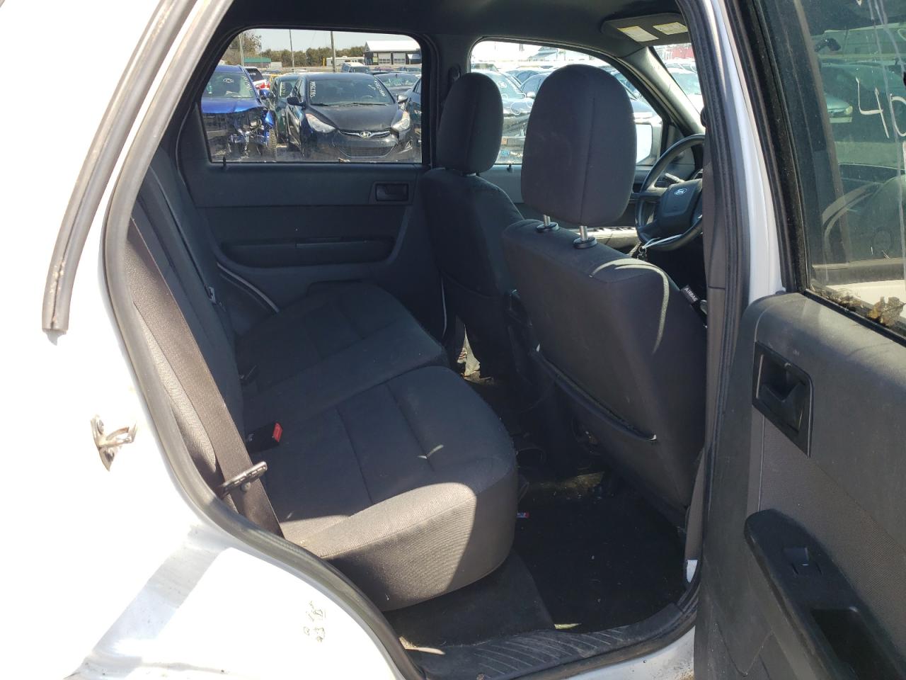 Photo 6 from auction – 2012 FORD ESCAPE XLT with VIN 1FMCU0D71CKB96107