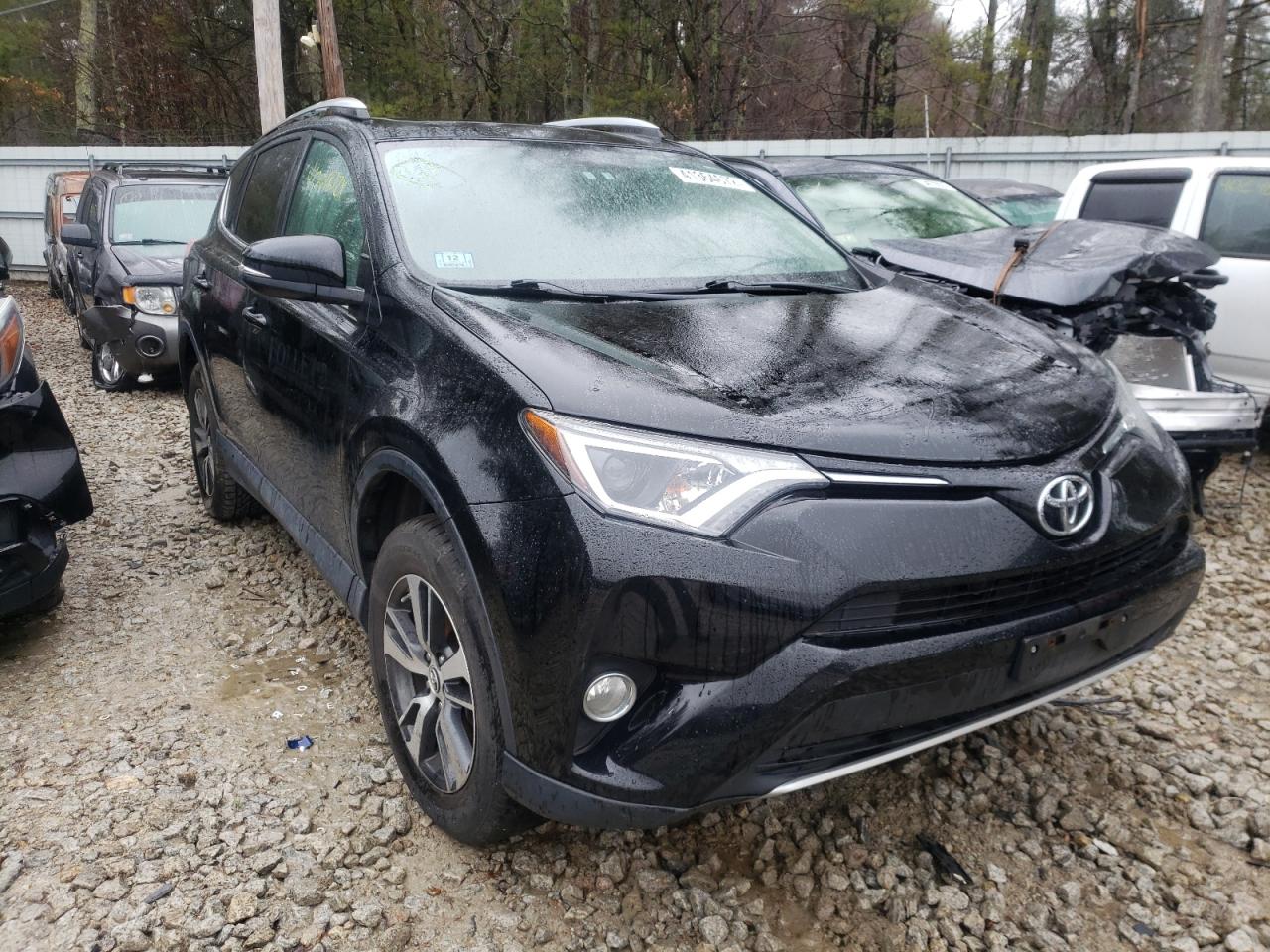 Photo 1 from auction – 2016 TOYOTA RAV4 XLE with VIN 2T3RFREV1GW528408