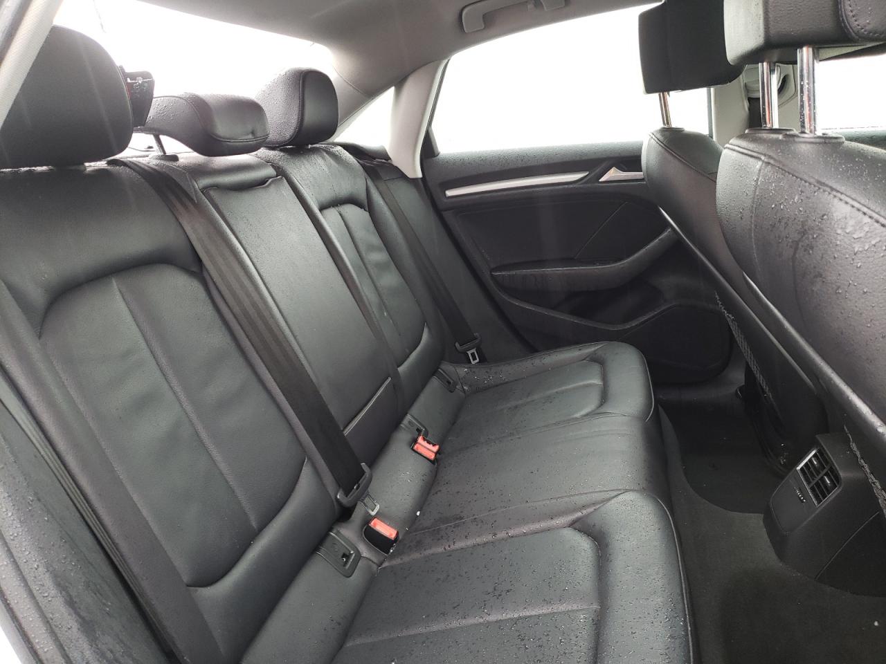 Photo 6 from auction – 2015 AUDI S3 PREMIUM with VIN WAUBFGFF5F1053787