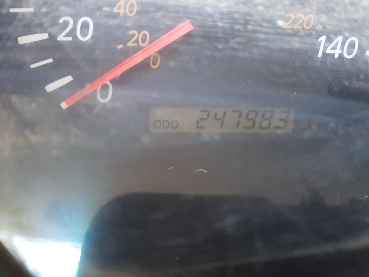 Photo 8 from auction – 2004 TOYOTA HIGHLANDER with VIN JTEEP21A740009011