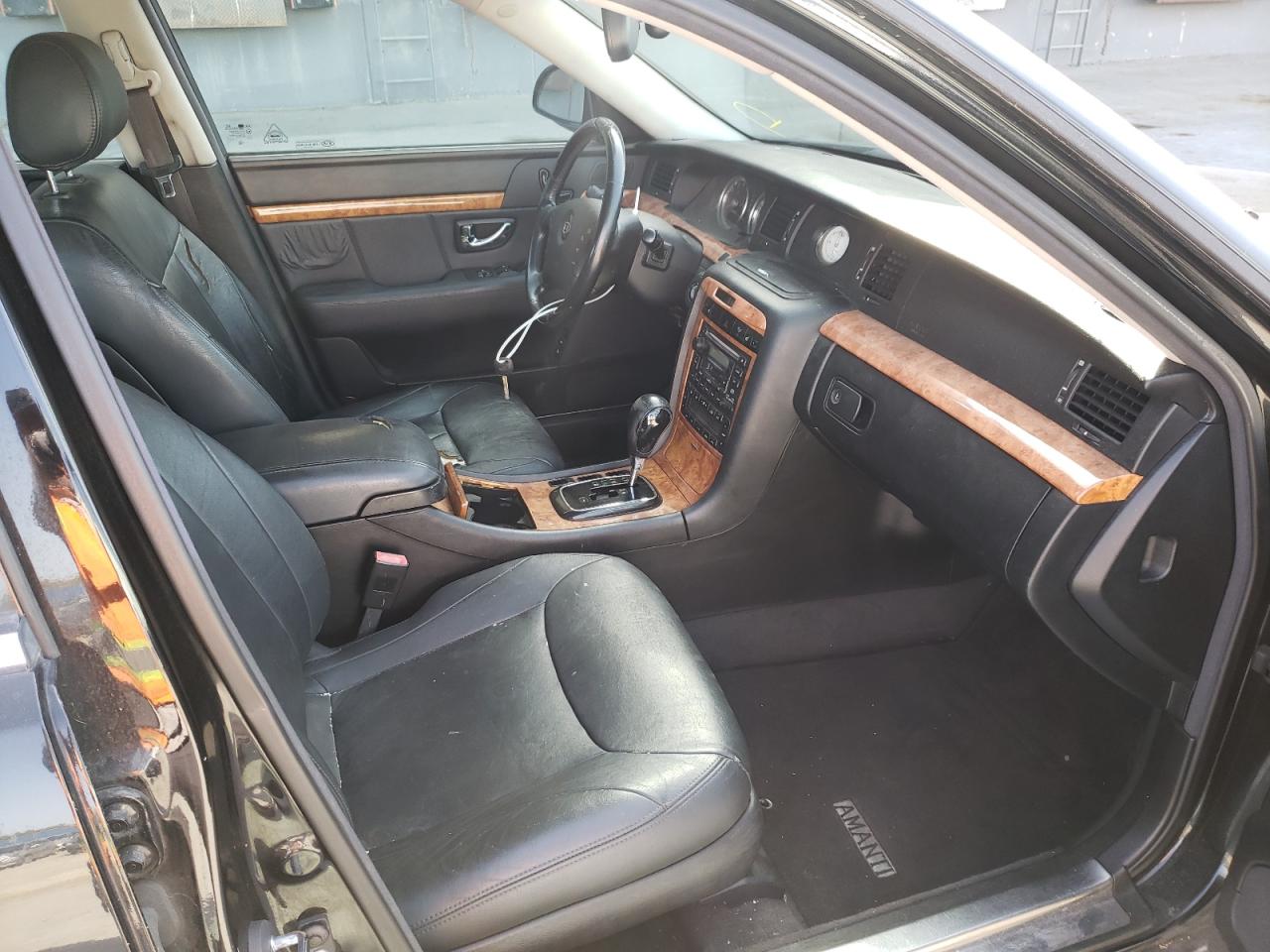 Photo 5 from auction – 2006 KIA AMANTI with VIN KNALD124565086700