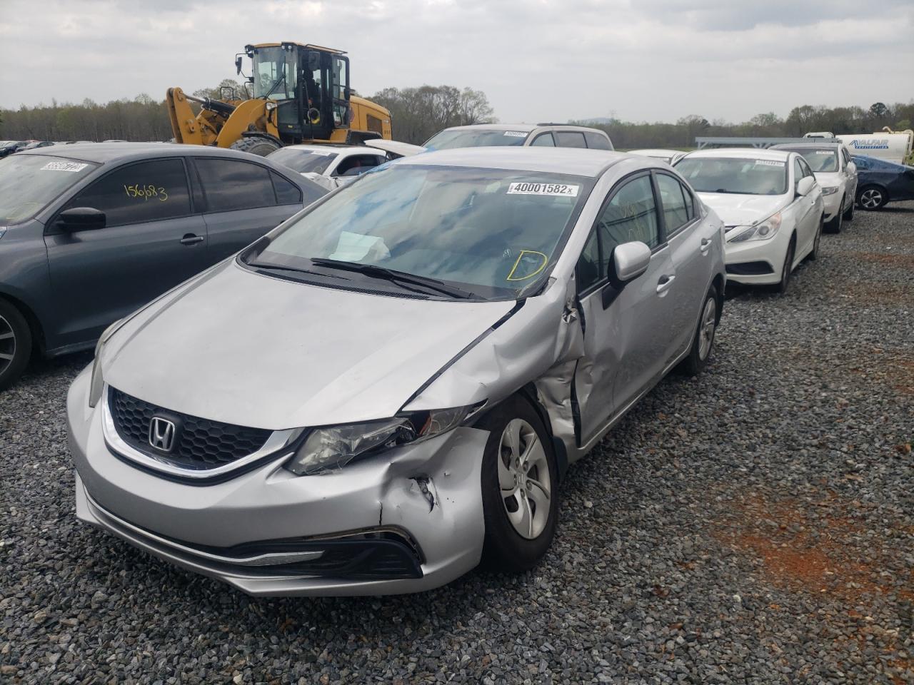 Photo 2 from auction – 2015 HONDA CIVIC LX with VIN 19XFB2F5XFE014264