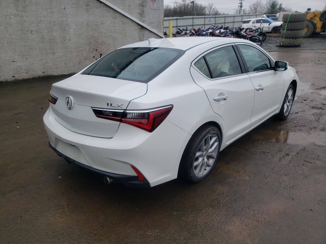 Photo 4 from auction – 2019 ACURA ILX with VIN 19UDE2F36KA012779