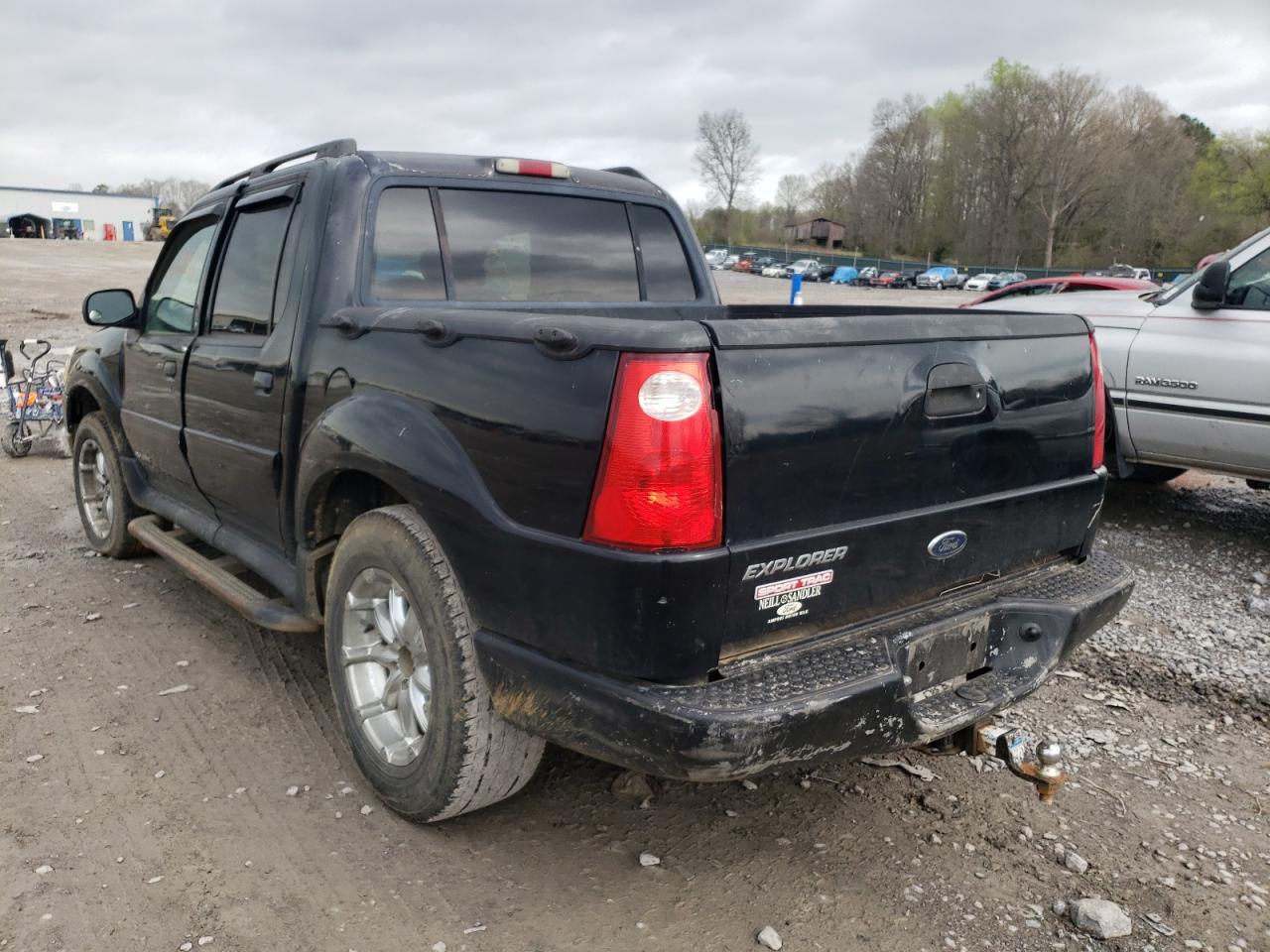 Photo 3 from auction – 2001 FORD EXPLORER S with VIN 1FMZU67EX1UA84530