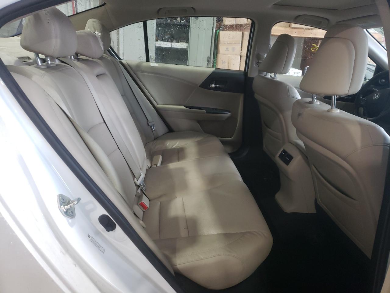 Photo 6 from auction – 2014 HONDA ACCORD EXL with VIN 1HGCR3F80EA009057