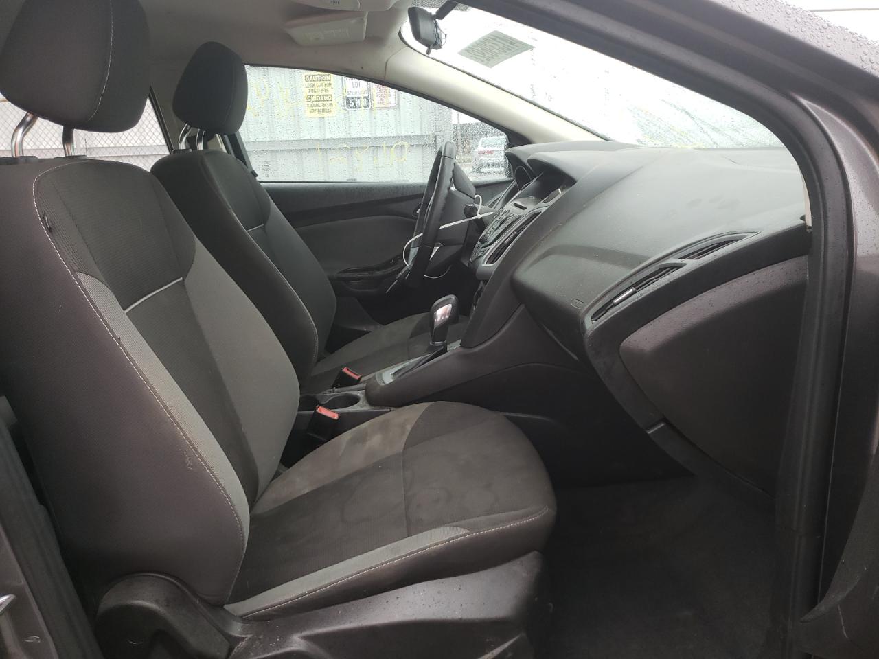 Photo 5 from auction – 2012 FORD FOCUS SE with VIN 1FAHP3F27CL255570