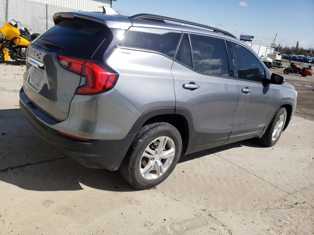 Photo 4 from auction – 2019 GMC TERRAIN SL with VIN 3GKALMEV9KL242643