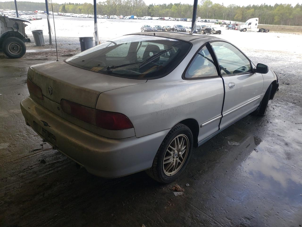 Photo 4 from auction – 2000 ACURA INTEGRA with VIN JH4DC4455YS003691
