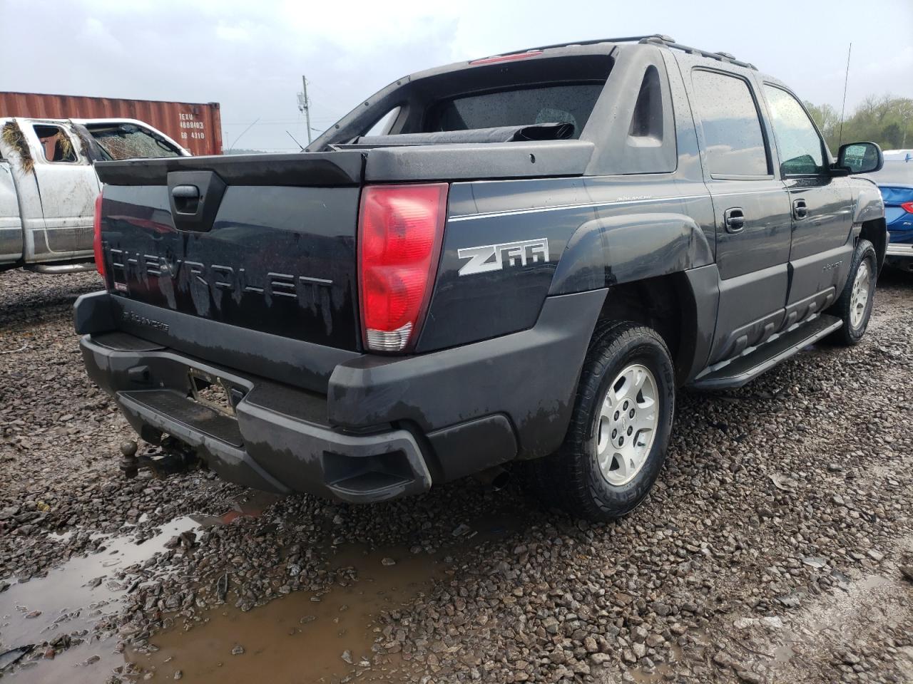 Photo 4 from auction – 2004 CHEVROLET AVALANCHE with VIN 3GNEC12TX4G242295