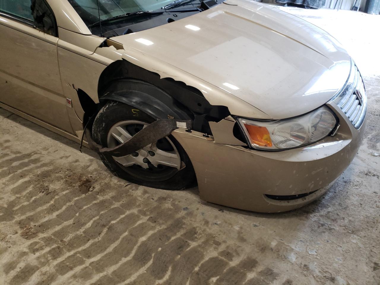 Photo 9 from auction – 2007 SATURN ION LEVEL with VIN 1G8AJ55F67Z153123