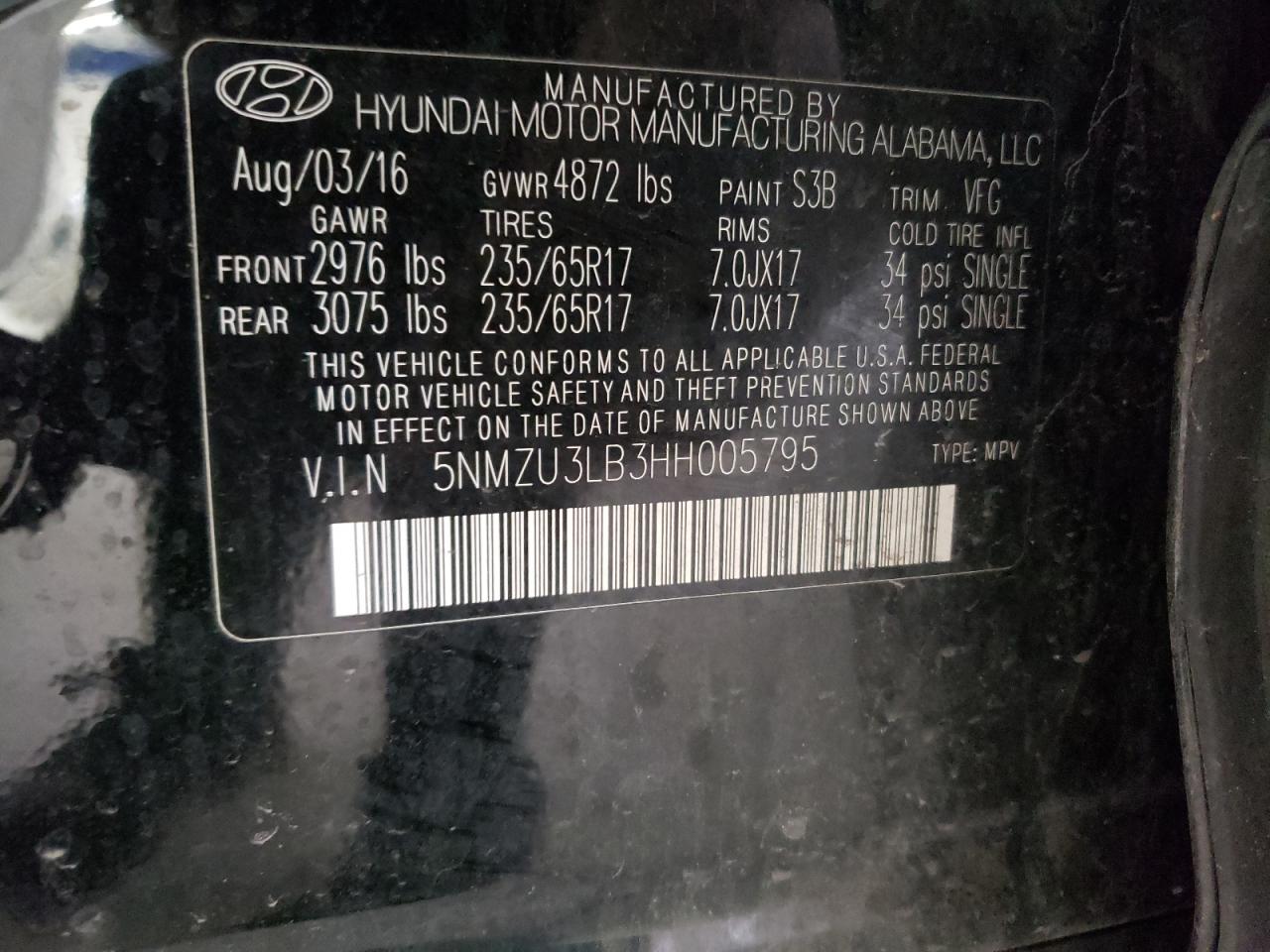 Photo 10 from auction – 2017 HYUNDAI SANTA FE S with VIN 5NMZU3LB3HH005795