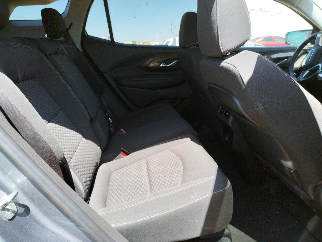 Photo 6 from auction – 2018 GMC TERRAIN SL with VIN 3GKALMEV9JL325231