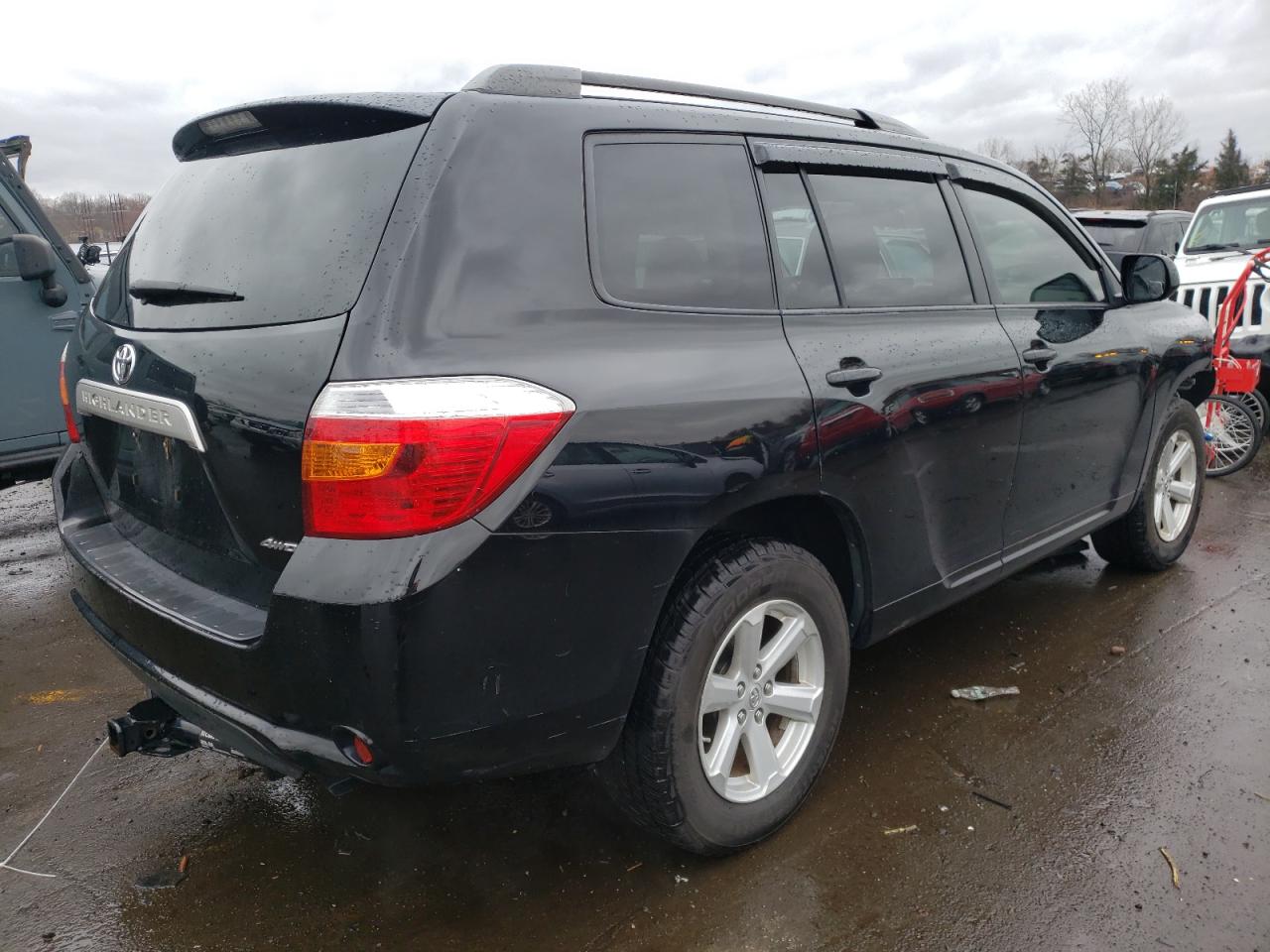 Photo 4 from auction – 2010 TOYOTA HIGHLANDER with VIN JTEBK3EHXA2156048
